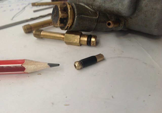image.jpg (82.3 KiB) Viewed 14339 times 2mm hole