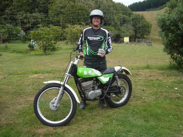 JR KT250 and Cup (small).jpg