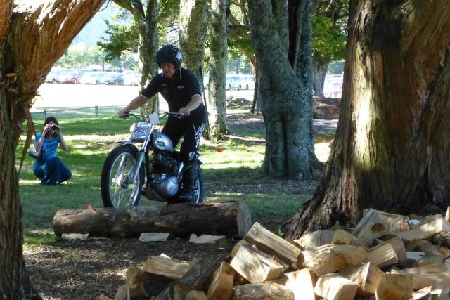 Alan B - BSA 350 (winner B grade)