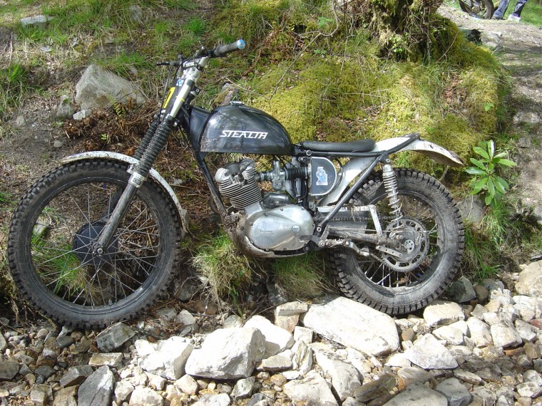 Paul Heys Pre 65 Scottish winning Cub