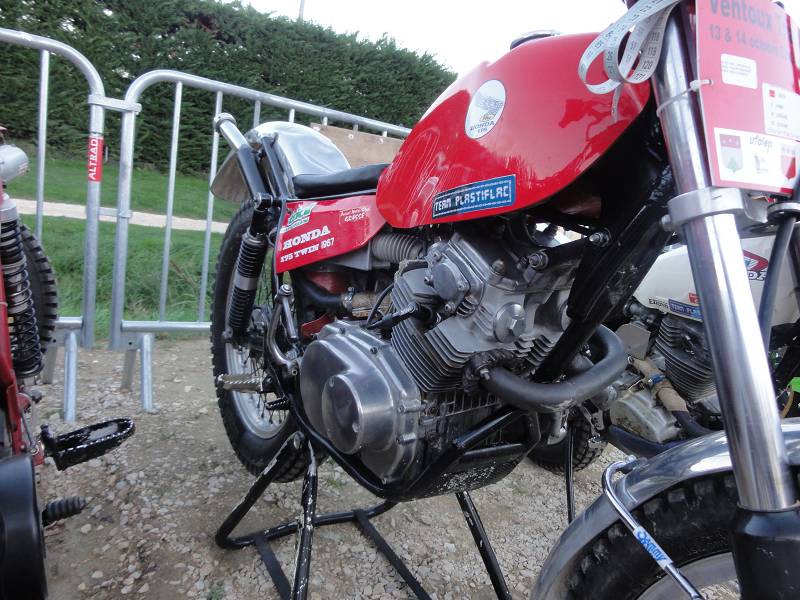 Honda twin 175 Eddy Lejeune 67.jpg