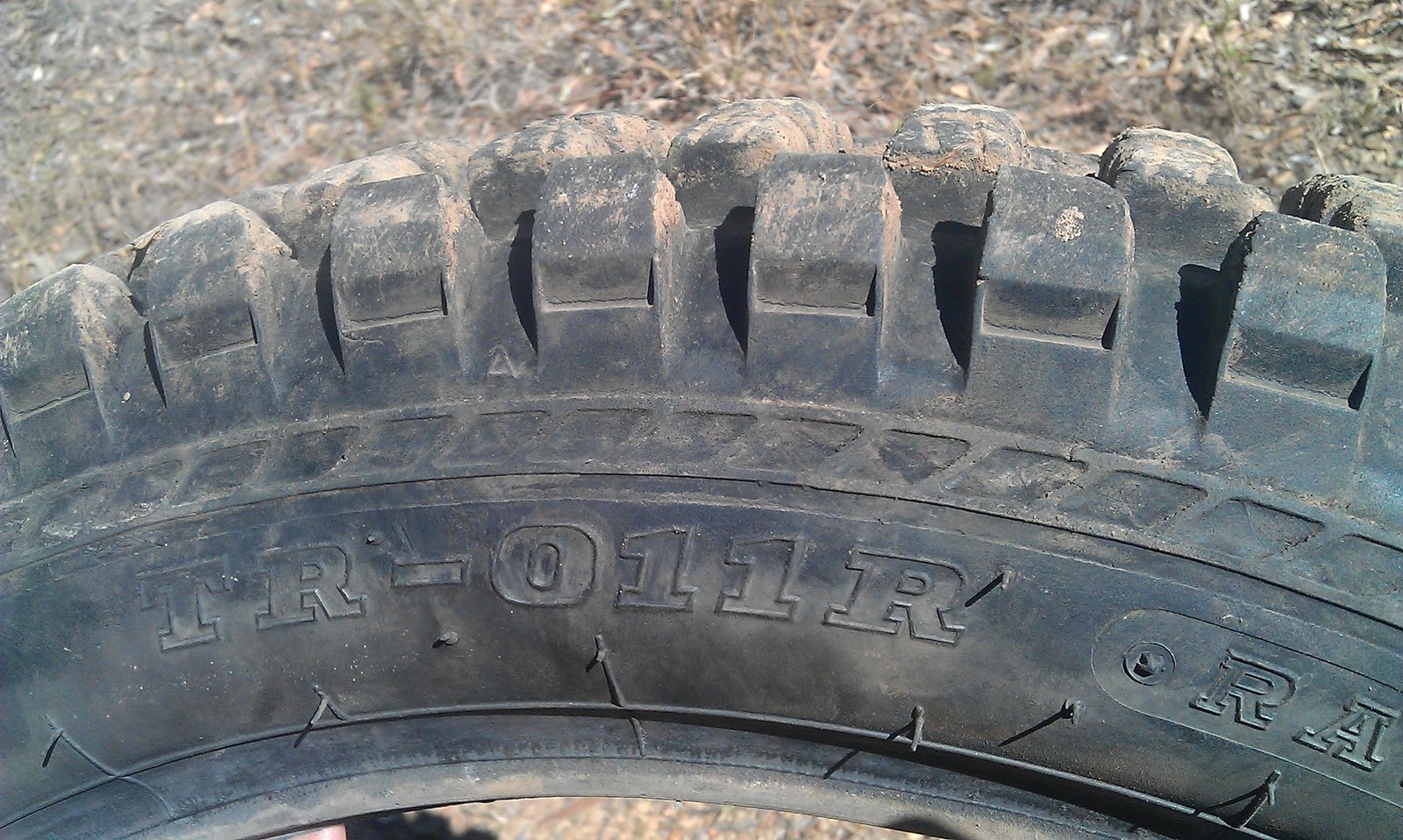 showing the outside of the IRC tyre at the location of the internal failure