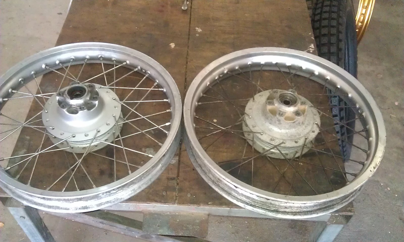 TY250D wheel and TY250A wheel