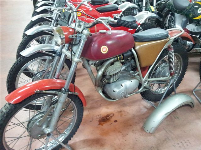 Montesa Cota 11M.jpg