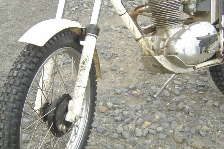 Have a close look at the left fork leg, rider retired