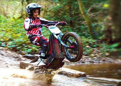 Oset 20 wheelie.jpg