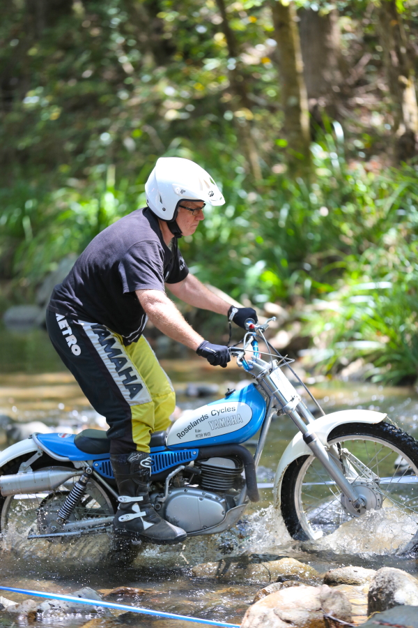 842B0665_resized 900.JPG