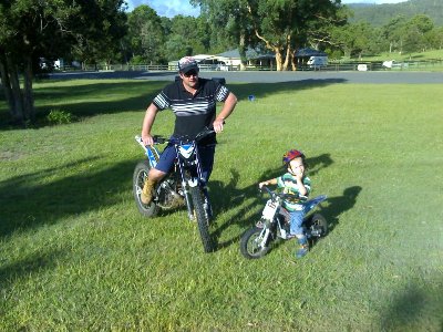 Kale & Brodie 01.jpg