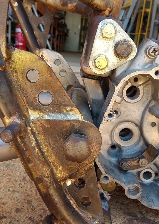 9 motor fitted 1.jpg