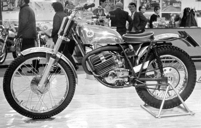 Greeves Pathfinder, DWylde pic.jpg