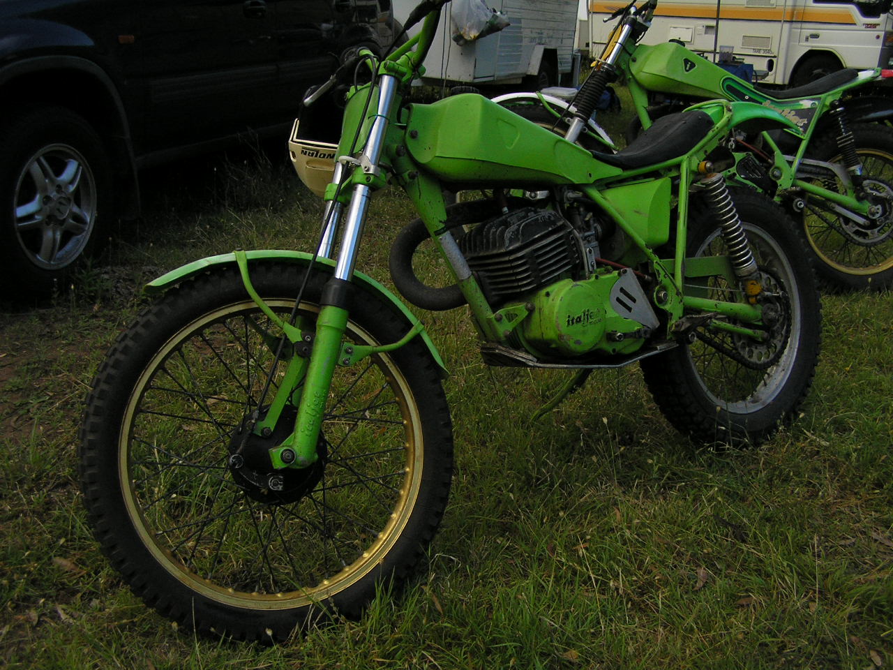 PB010103.JPG