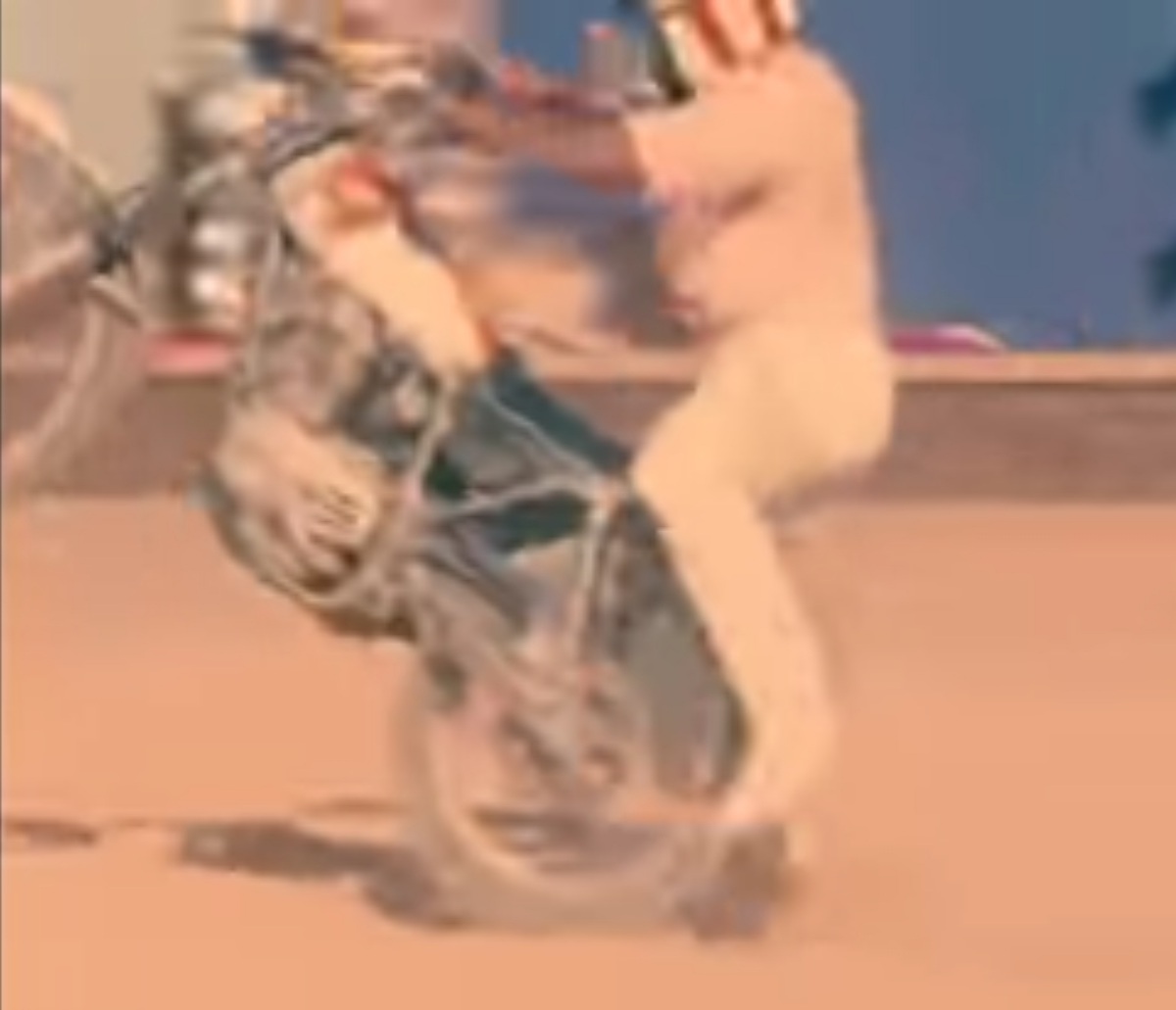 Screenshot_20221114-223236_YouTube.jpg