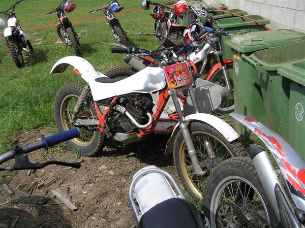 Rob Wager's TLR250 outfit