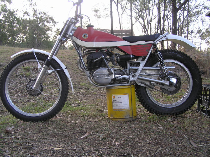 M91 showing frame tubes close to the undersides of the motor