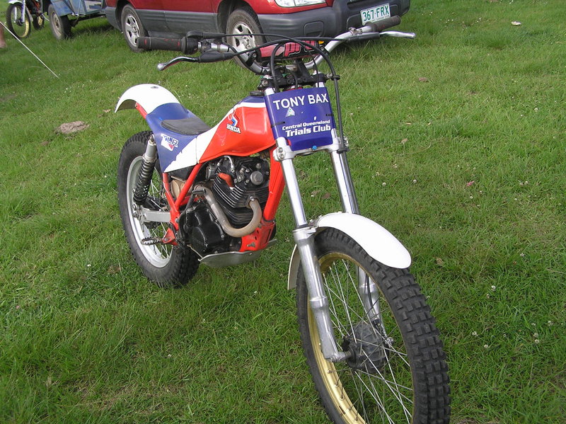 Tony Bax TLR250