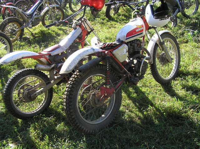 Gloss family trials specials - CT185 and XR100