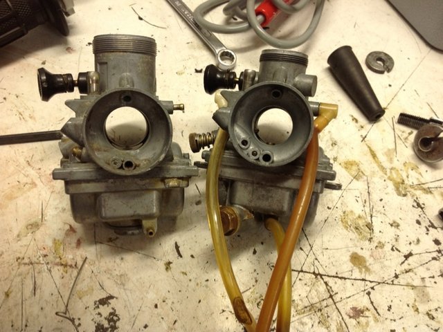 24 and 22mm carbies